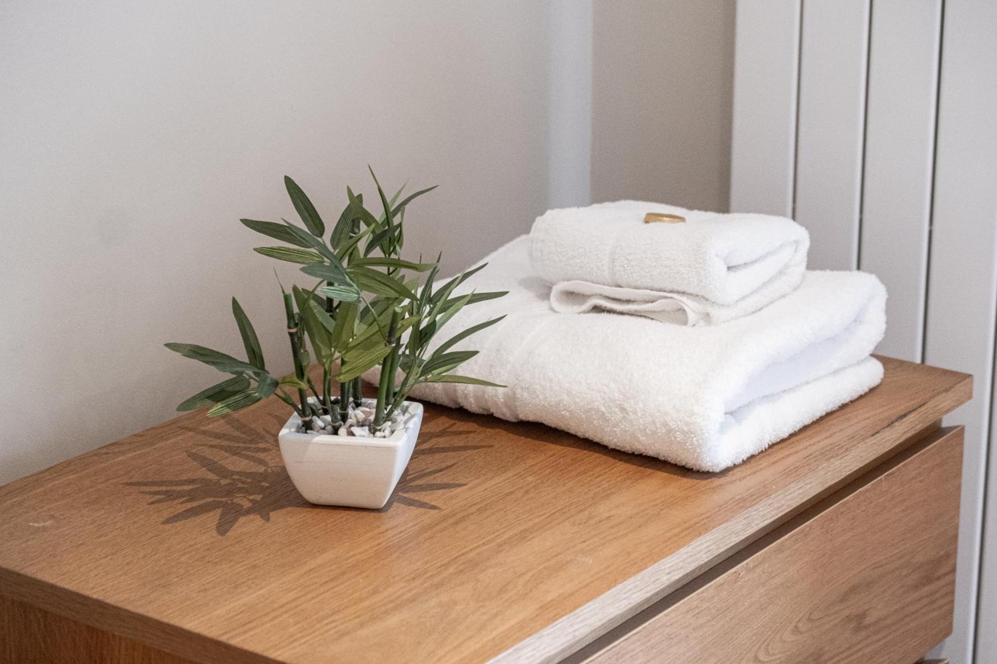 Apartament Osbourne House Pink 2 Bed, 2 And Half Bath Birmingham Zewnętrze zdjęcie
