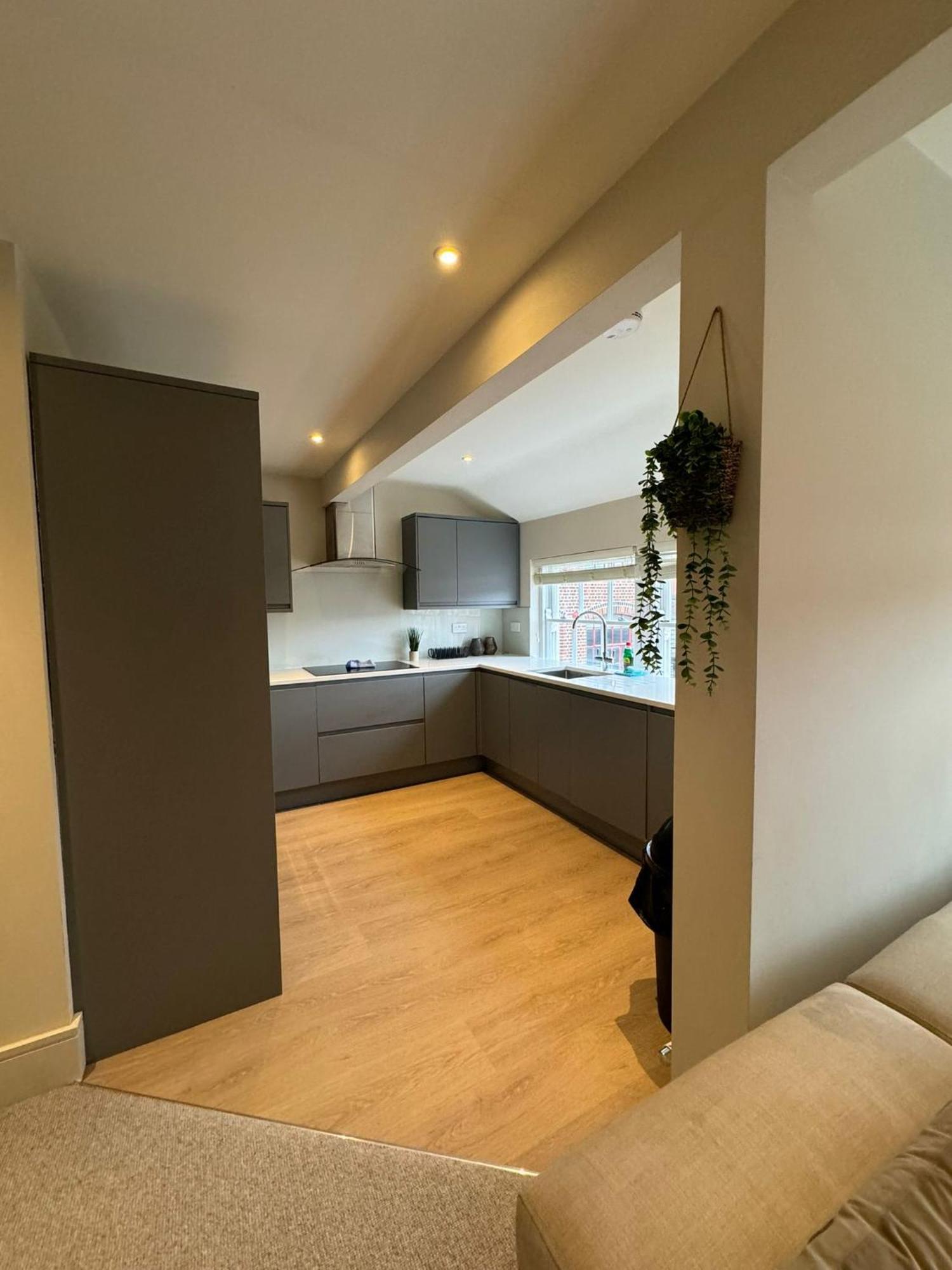 Apartament Osbourne House Pink 2 Bed, 2 And Half Bath Birmingham Zewnętrze zdjęcie