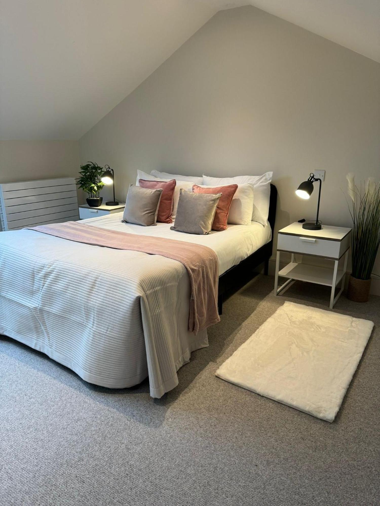 Apartament Osbourne House Pink 2 Bed, 2 And Half Bath Birmingham Zewnętrze zdjęcie