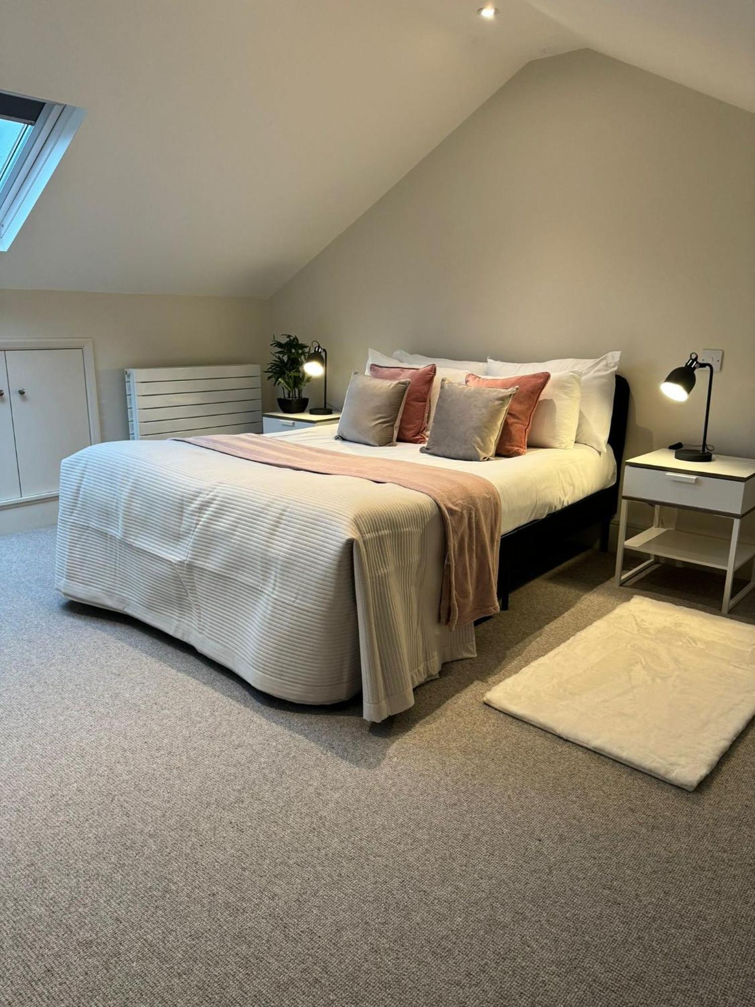 Apartament Osbourne House Pink 2 Bed, 2 And Half Bath Birmingham Zewnętrze zdjęcie