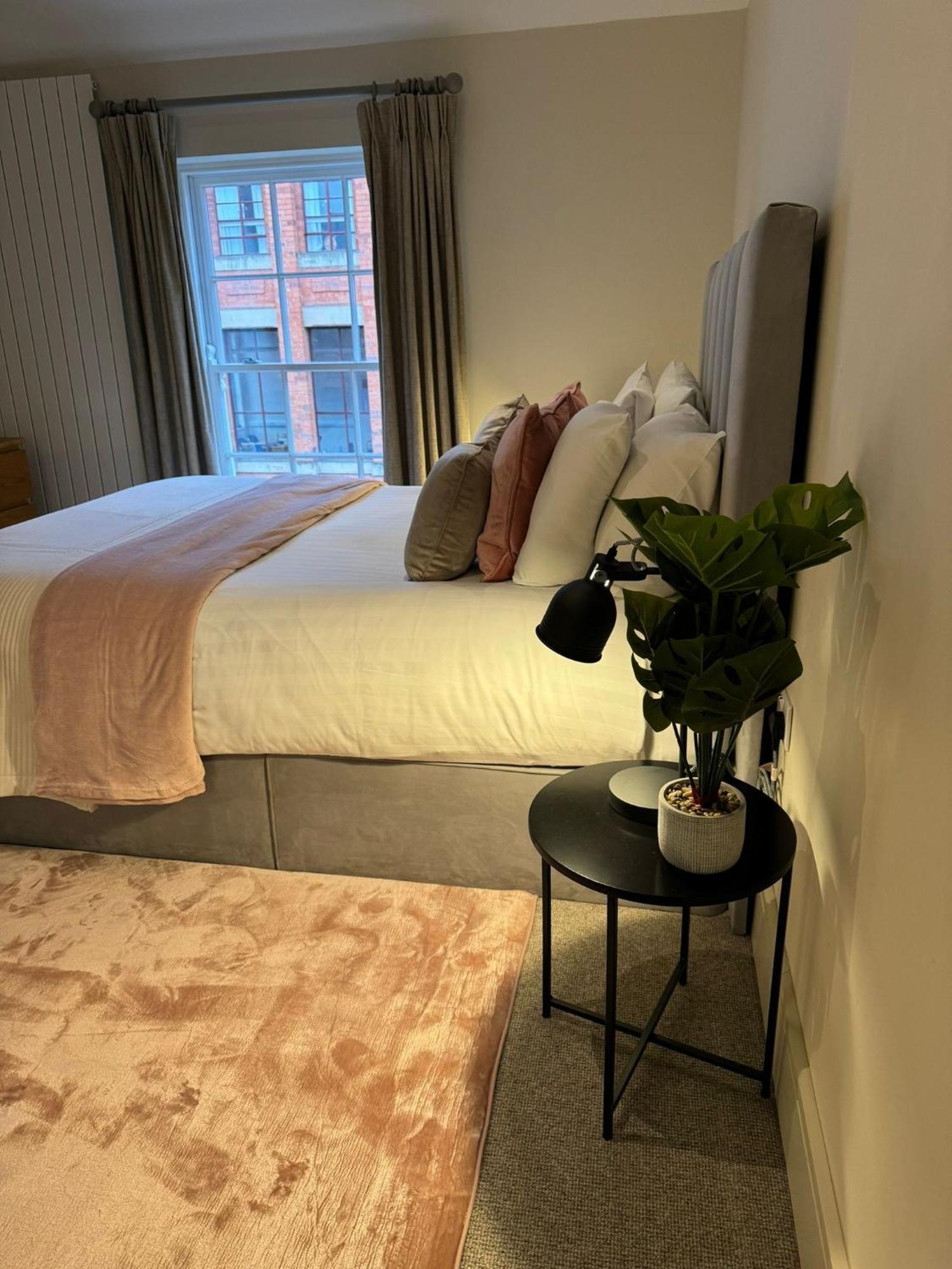 Apartament Osbourne House Pink 2 Bed, 2 And Half Bath Birmingham Zewnętrze zdjęcie