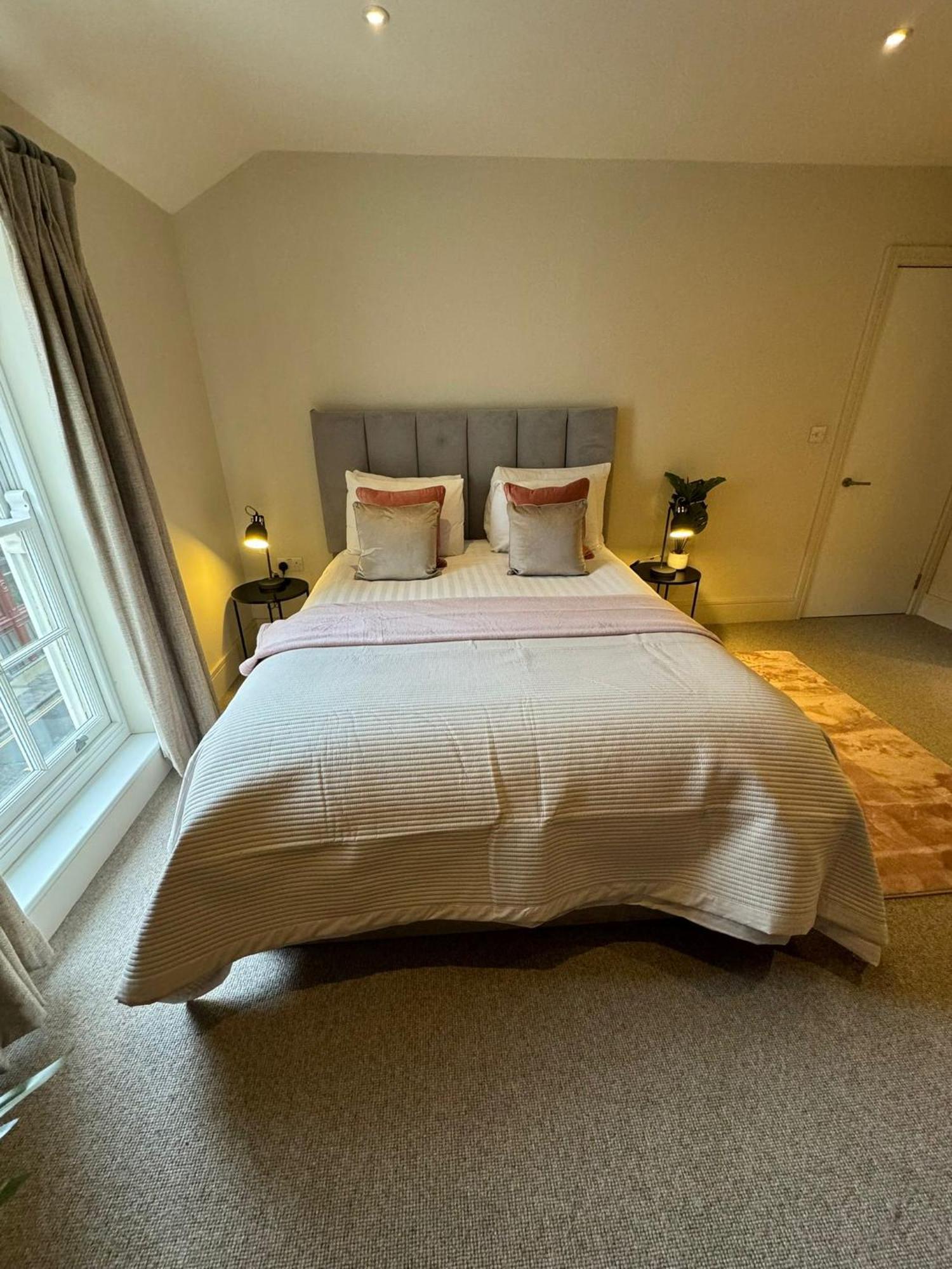 Apartament Osbourne House Pink 2 Bed, 2 And Half Bath Birmingham Zewnętrze zdjęcie